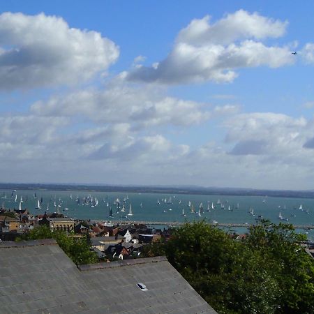 Halcyone Villa Cowes  Esterno foto